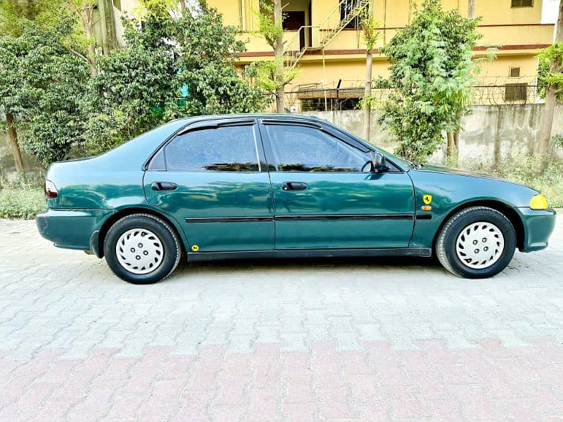 Honda Civic EXi 1995 3