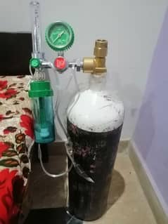 oxygen cylinder