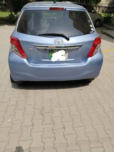 Toyota Vitz 2013 1