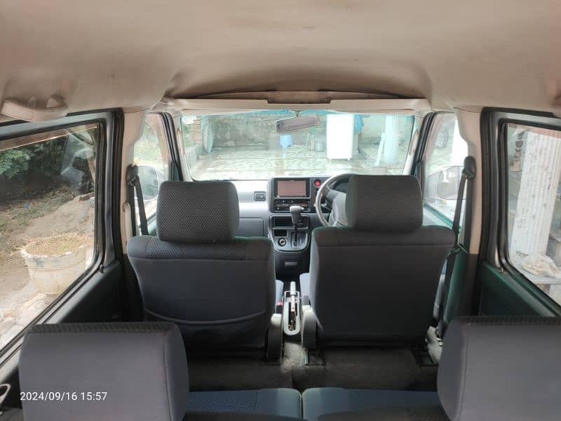 Daihatsu Hijet 2011 8