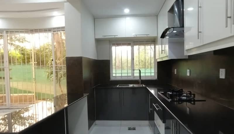 G-11/4 FGEHA D-Type Fully Renovated Ground Floor Flat For Sale 19