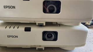 Epson 4000 lumens projector for sale o321 23162o6