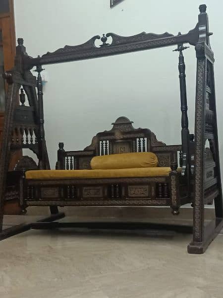 Very beautiful swing jhola for sale 3