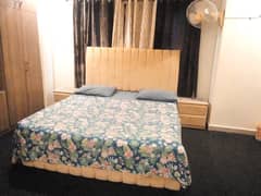 Studio apartments phr day short time available 0