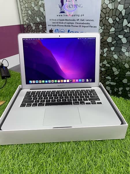 MACBOOK PRO 2015|Air 2017 with box 10/10 |Whatsapp 03215984936 1