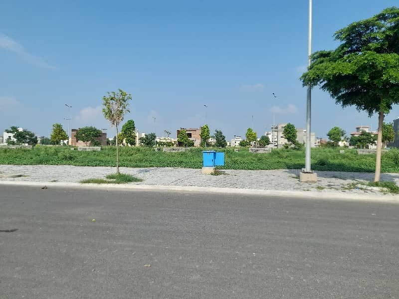 Get A Prime Location 5 Marla Residential Plot For Sale In Ajwa City 3