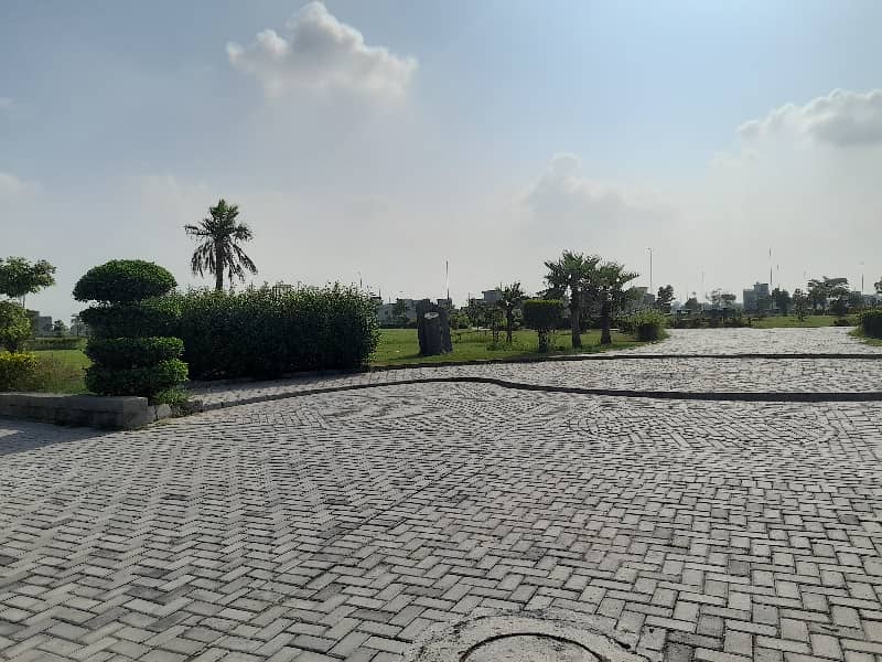 Get A Prime Location 5 Marla Residential Plot For Sale In Ajwa City 4