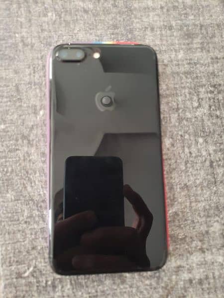 I phone 7 plus 128 gb contion 10/10 all ok battery 75 pta(03054335091) 0