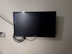 24 inch led in good condition