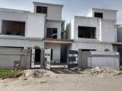 Unoccupied Prime Location House Of 10 Marla Is Available For sale In DHA Defence