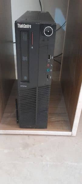 Lenovo Computer with keyboard,mouse,lcd 4