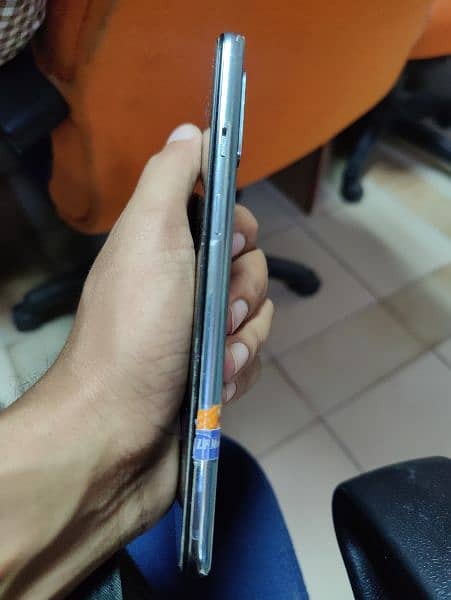 OnePlus 8t 12 256 price 63000 3