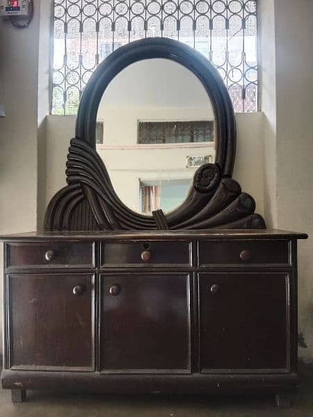 wooden mirror 0