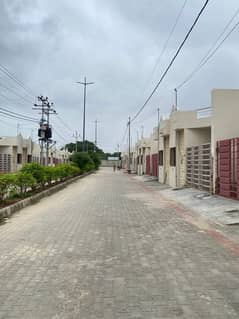 Falaknaz villas 120 sq yards one unit banglow For sale