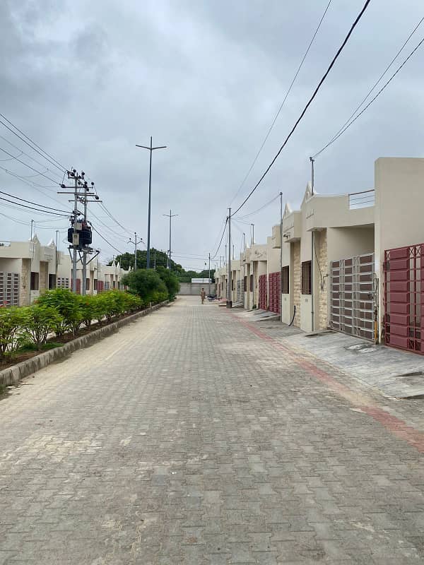 Falaknaz villas 120 sq yards one unit banglow For sale 0