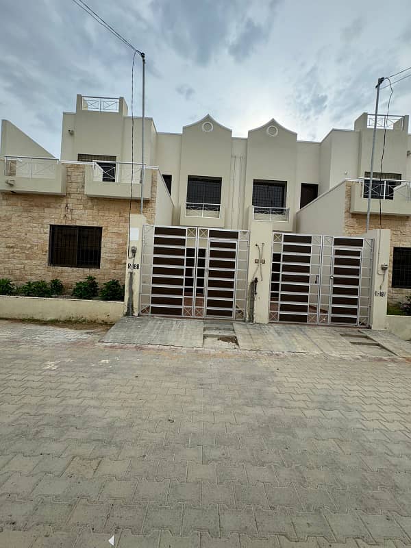 Falaknaz villas 120 sq yards one unit banglow For sale 4