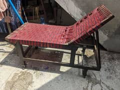 relaxing outdoor chair with wheels