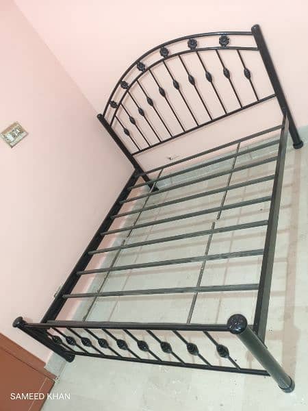 iron bed 5×6 size 1