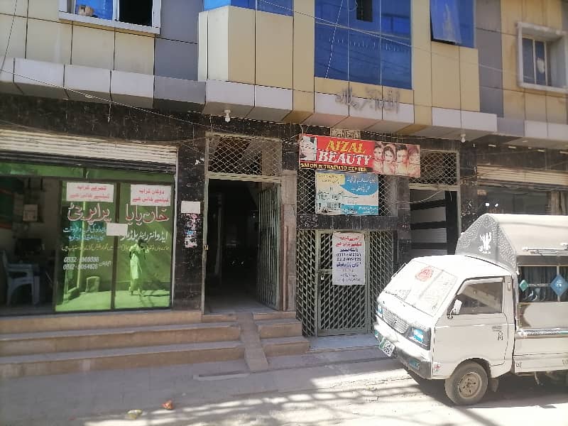 Prime Location In Sunehri Masjid Road 100 Square Feet Room For Rent 5