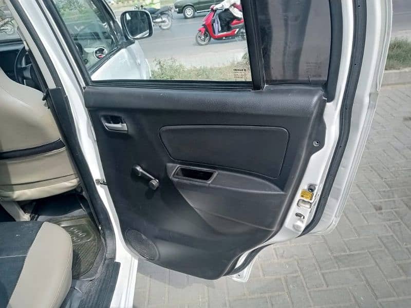 Suzuki Wagon R 2019 14