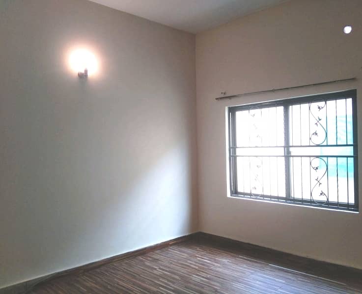 House Is Available For rent In Askari 10 5