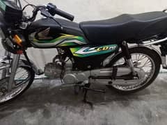 Honda CD 70 totally genuine less driven bike