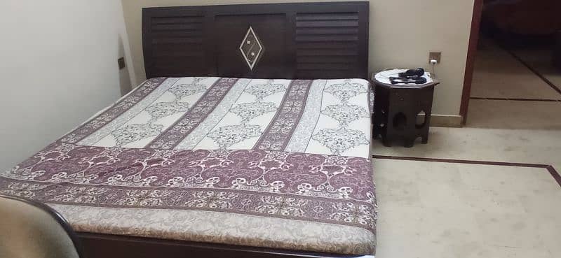 king size bed with mattress 2