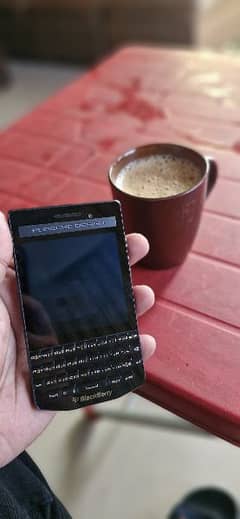 blackberry porsche design