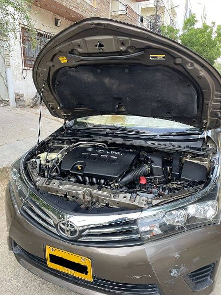 Toyota Corolla Altis 2014 1