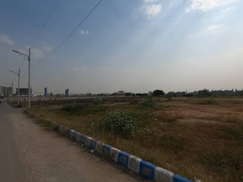 Ideally Located Residential Plot Of 120 Square Yards Is Available For Sale In Karachi 7