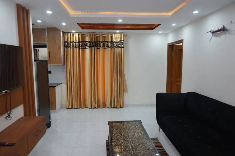 Affordable Flat For rent In Bahria Town 8