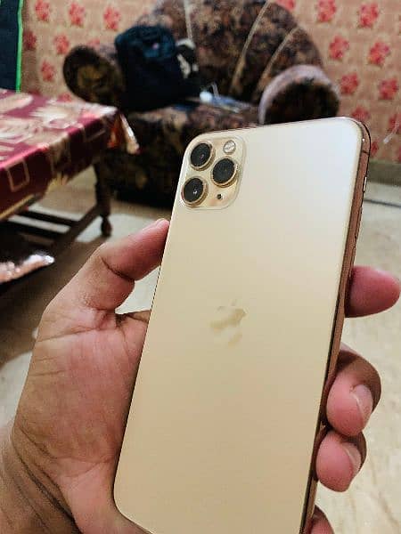 iphone 11 Pro Max 256Gb NON 5