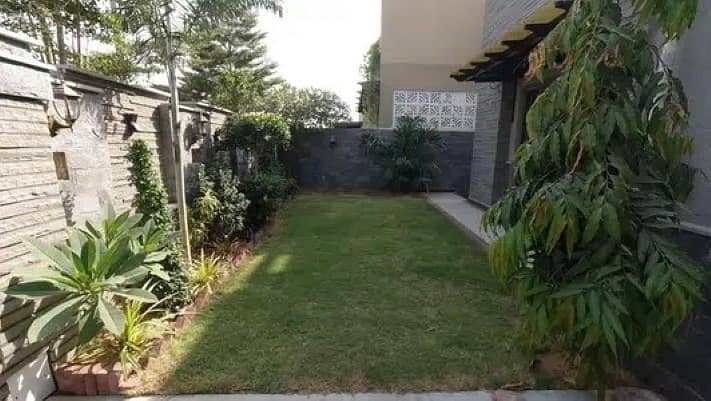 House Sized 500 Square Yards Available In Askari 5 - Sector G 2