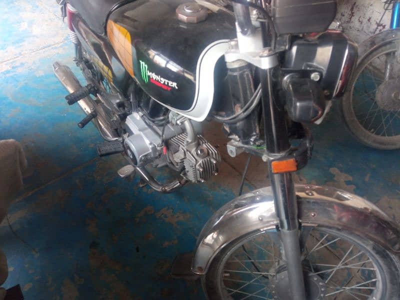 Rate mai kami pishi hai baqi all ok bike hai koi masla nahi hai 6