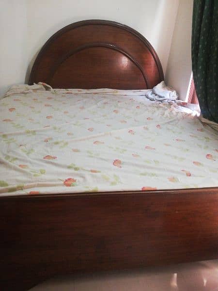 Queen size wooden bed with mattress 3