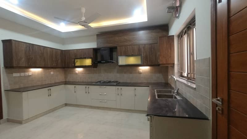 A 15 Marla House In Lahore Is On The Market For rent 10