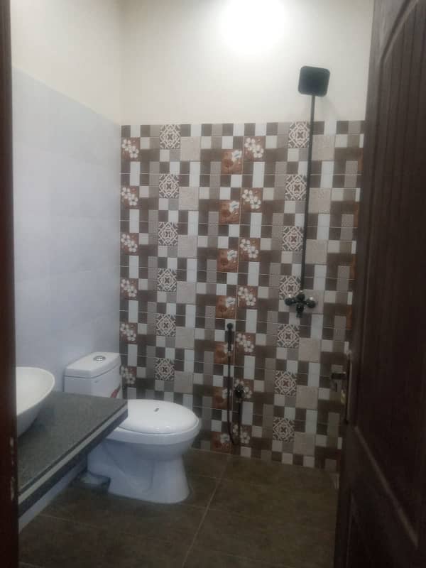 4 marla house for sale in paragon city lahore 12