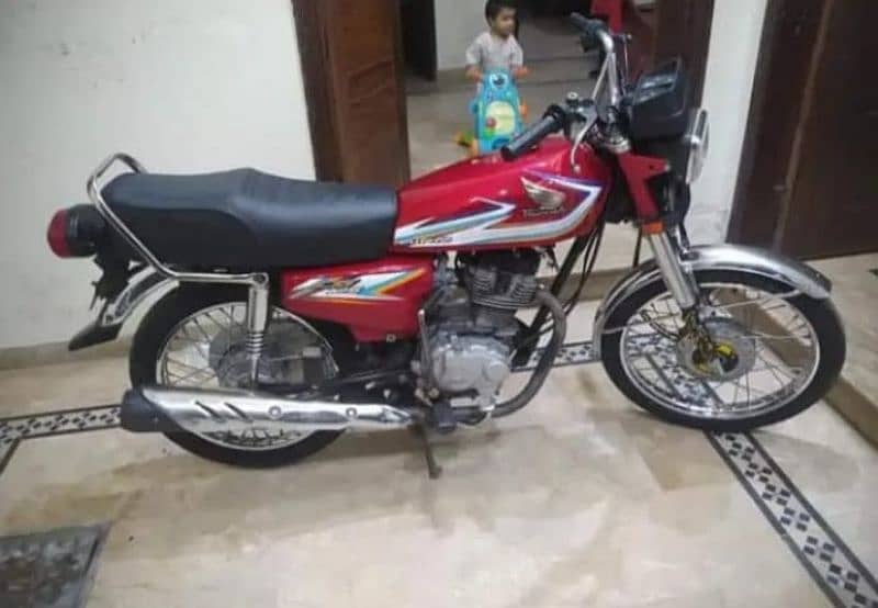 Honda CG 125 Motorcycle For Sale Call Number:03257844814 1