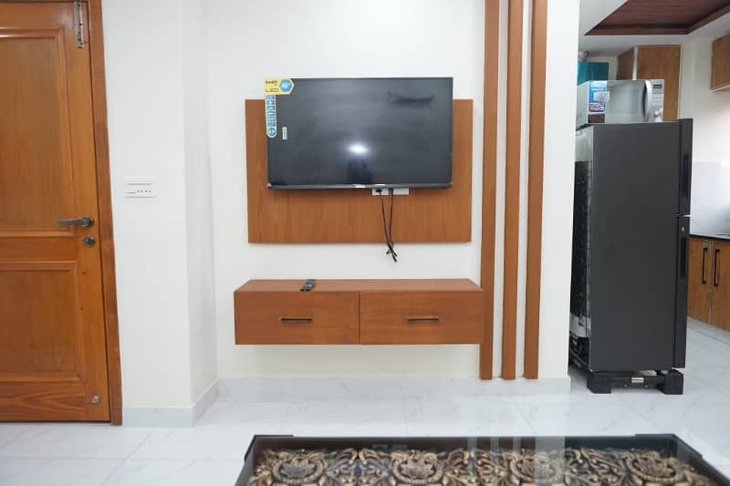 Ideal Flat For rent In Bahria Town 9