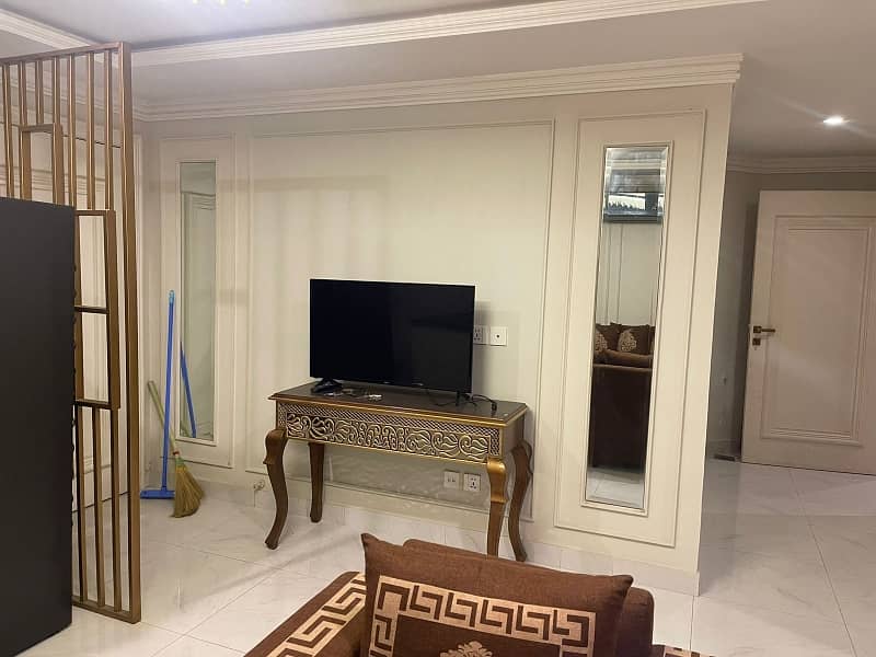 Reasonably-Priced 400 Square Feet Flat In Bahria Town - Sector C, Lahore Is Available As Of Now 7