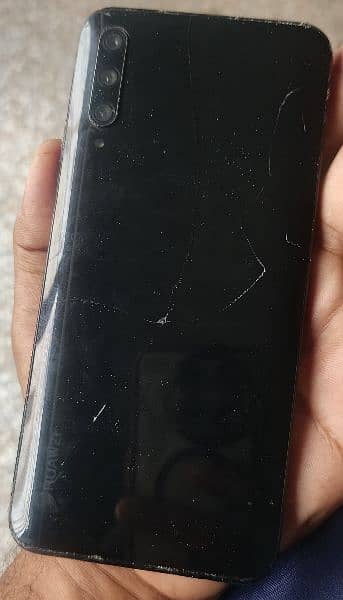 Huawei y9 4