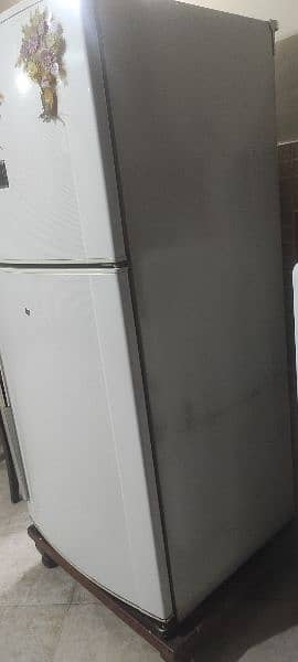 Dawlance Refrigerator and fridge 7