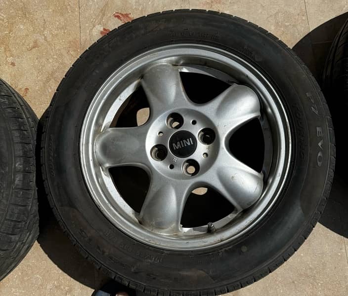 Mini Cooper Original 15” Rims with good condition Pirelli Tyres 1