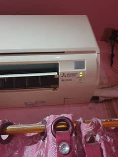 Mitsubishi  1 ton ac orignal  gas par koi tanka nhi hai