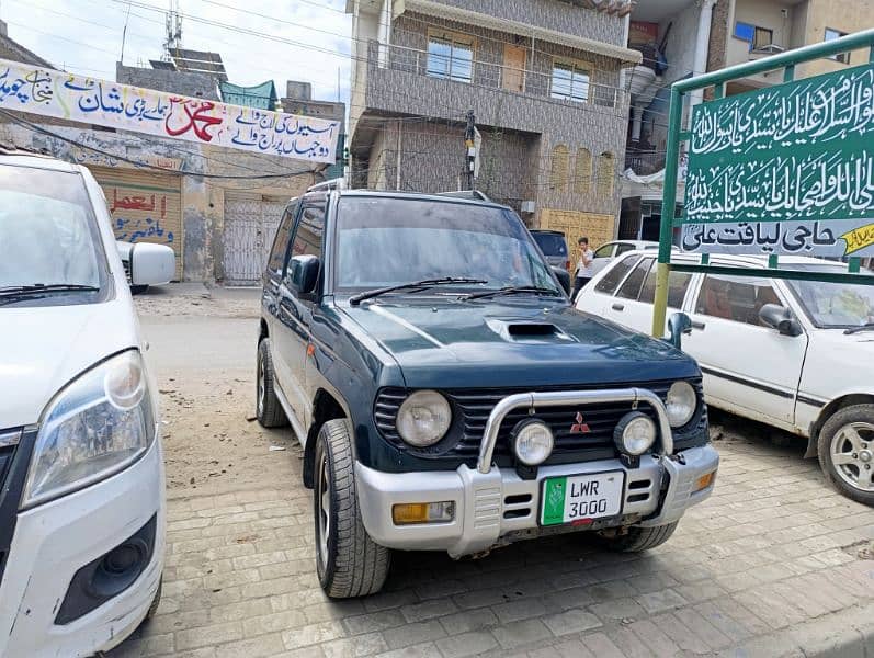 Mitsubishi Pajero Mini 1995 4