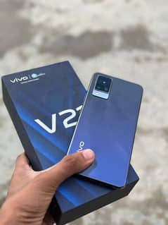 Vivo V21