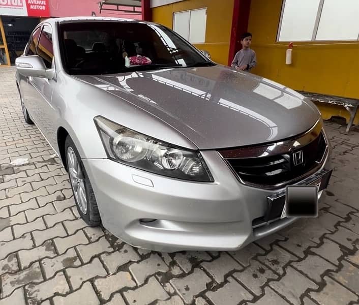 Honda Accord 2011 1