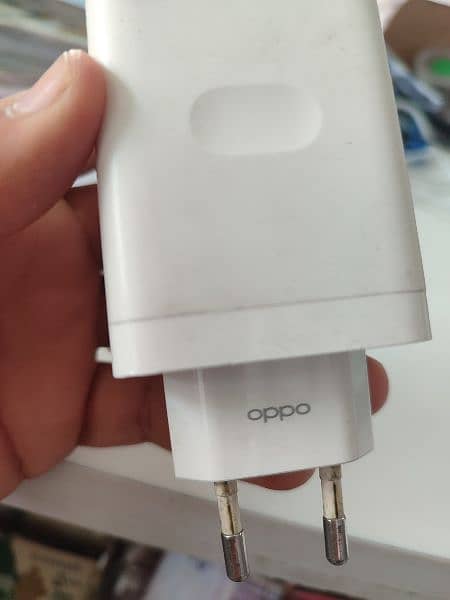 OPPO Charger 1