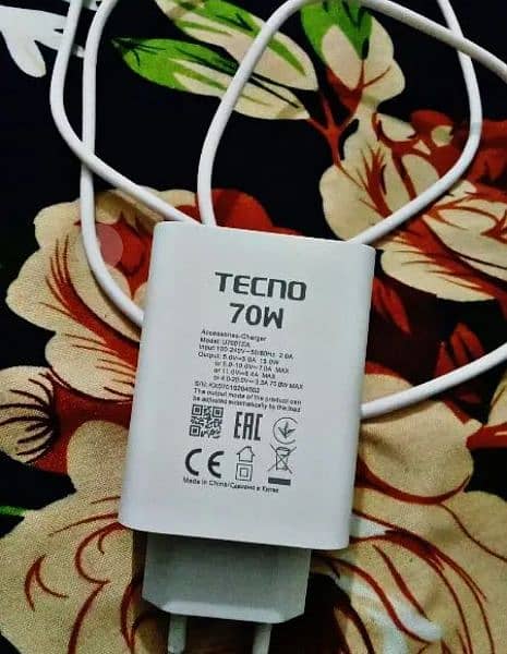 TECNO CAMON 30 12/256 4