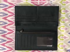 lONG WALLET NEW CONDITION